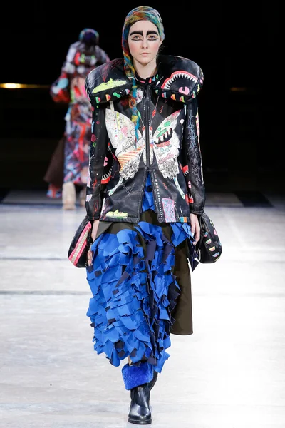 Look 36